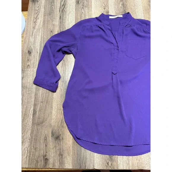 41 Hawthorn Purple Split Neck Button Front 3/4 Sleeve Blouse Size Medium - Picture 3 of 11